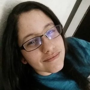 Meet your Posher, Ari